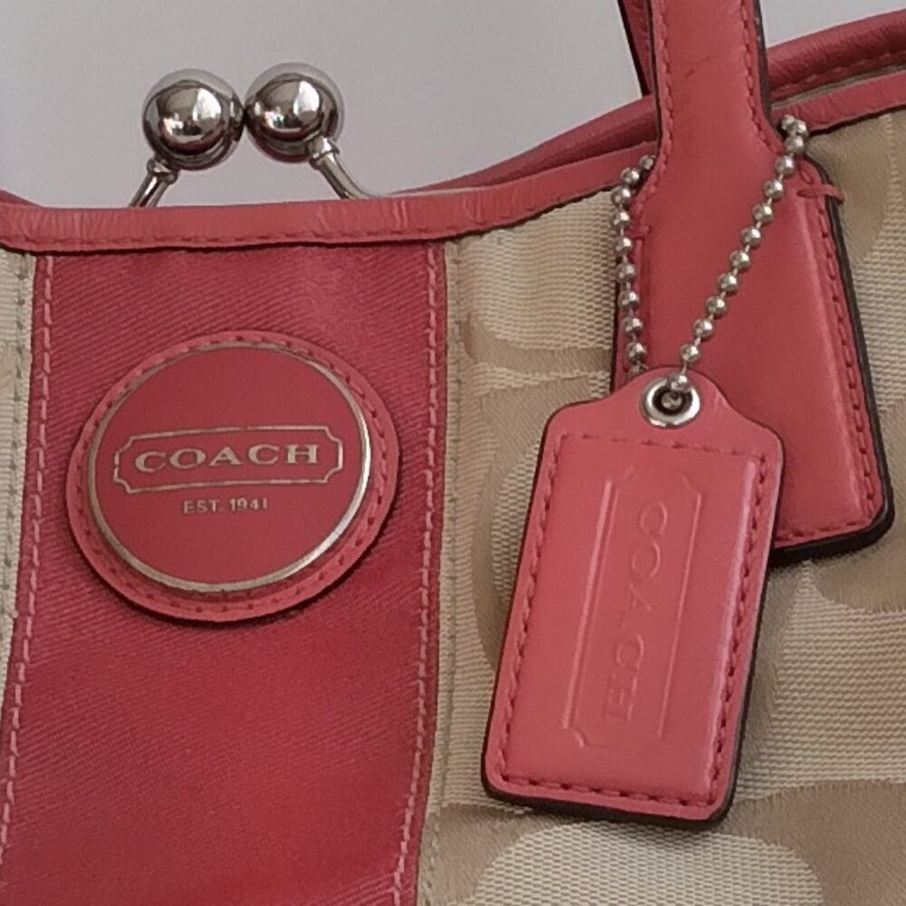 Coach Signature Stripe Kiss Lock Coral & Beige Frame Carryall Bag - Picture 13 of 14
